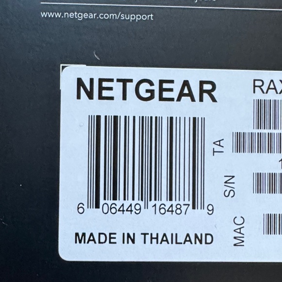 NETGEAR Router - Picture 2 of 6